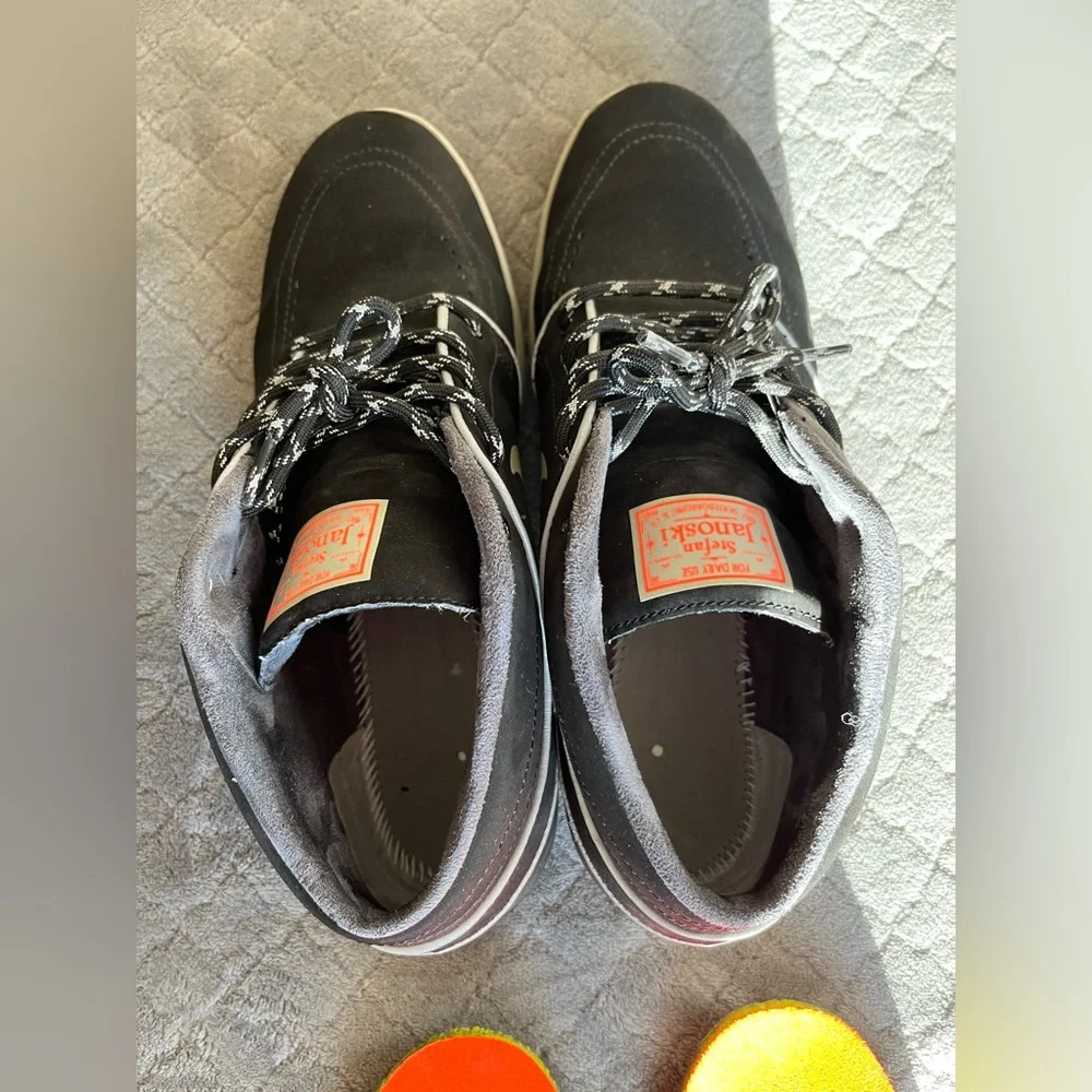 Nike Skateboarding Stefan Janoski Chukka Shoes Mens 10.5 US Black and Gray - Picture 8 of 16